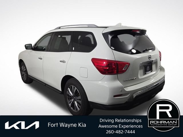 Used 2019 Nissan Pathfinder SV AWD/4WD image 9