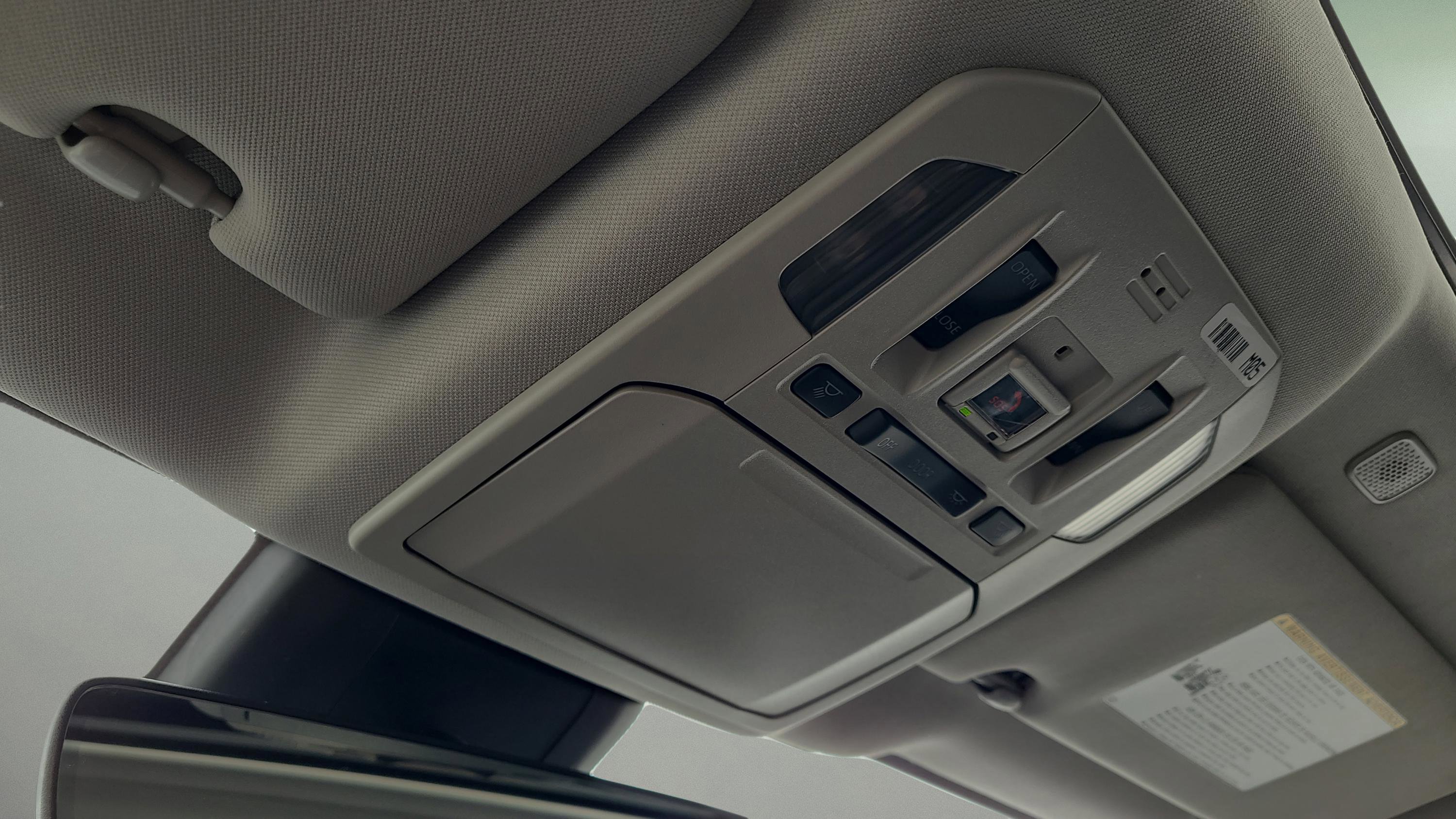 Used 2023 Toyota Highlander Limited image 25