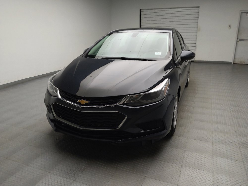Used 2018 Chevrolet Cruze LT FWD image 15