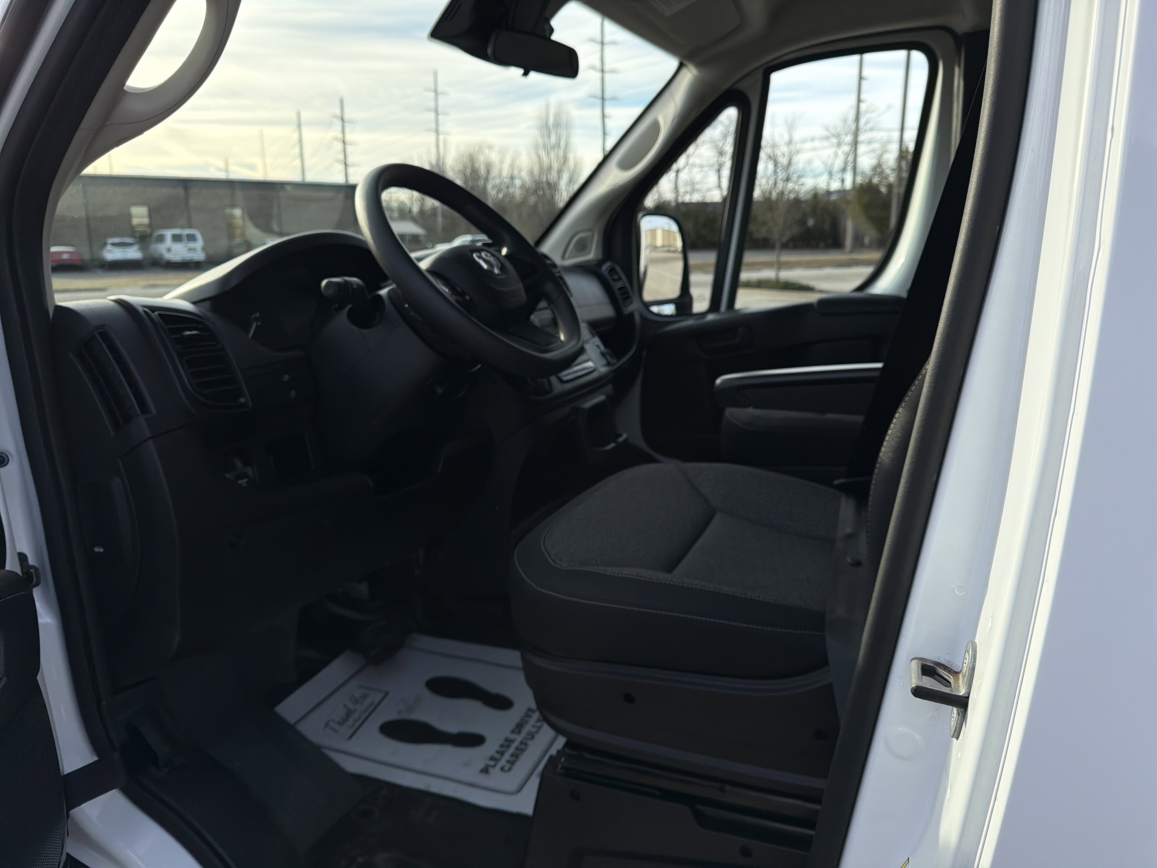Used 2024 RAM ProMaster 2500 image 12