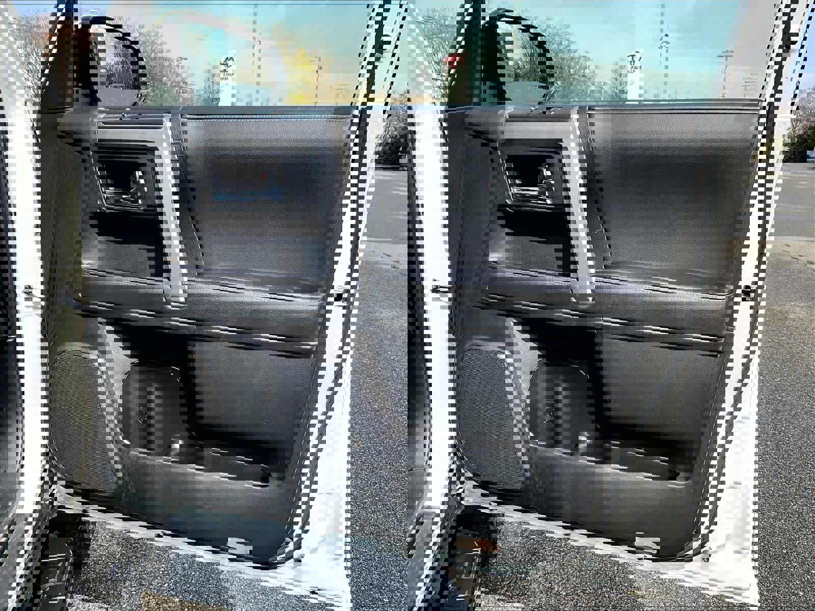 Used 2024 Toyota 4Runner SR5 Premium AWD/4WD image 19