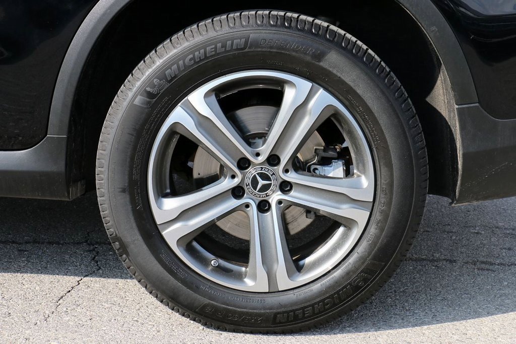 Used 2019 Mercedes-Benz GLC 300 4MATIC image 8