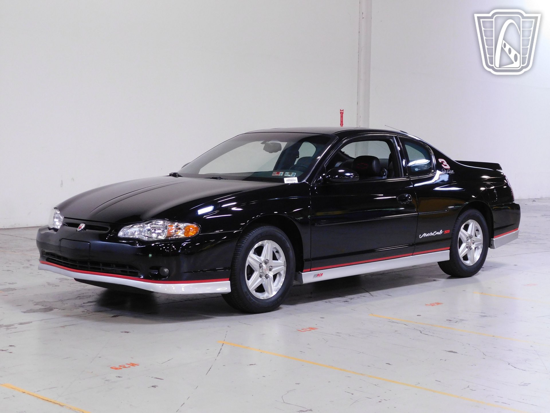 Used 2002 Chevrolet Monte Carlo SS w/ Pace Car Replica Pkg FWD image 2