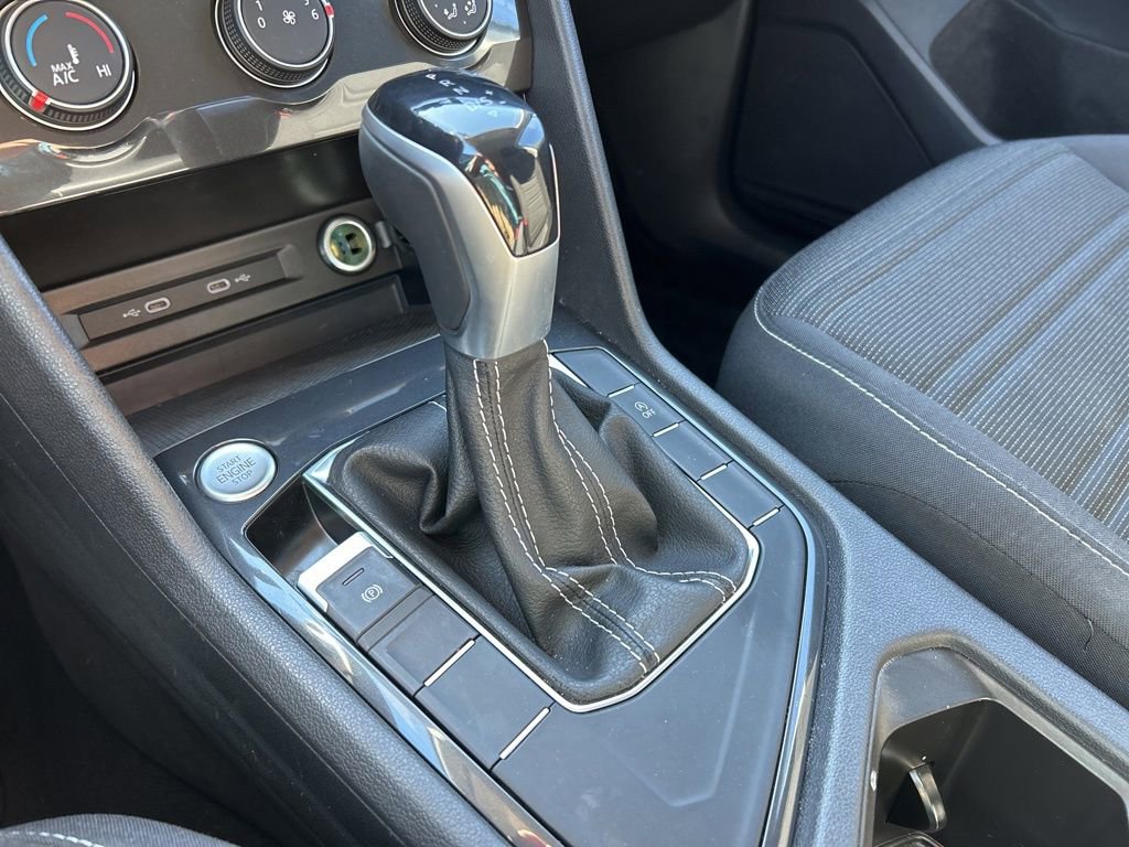 Certified 2022 Volkswagen Tiguan S image 28
