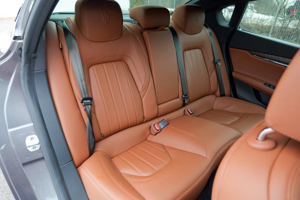 Certified 2023 Maserati Quattroporte Modena Q4 AWD/4WD image 33
