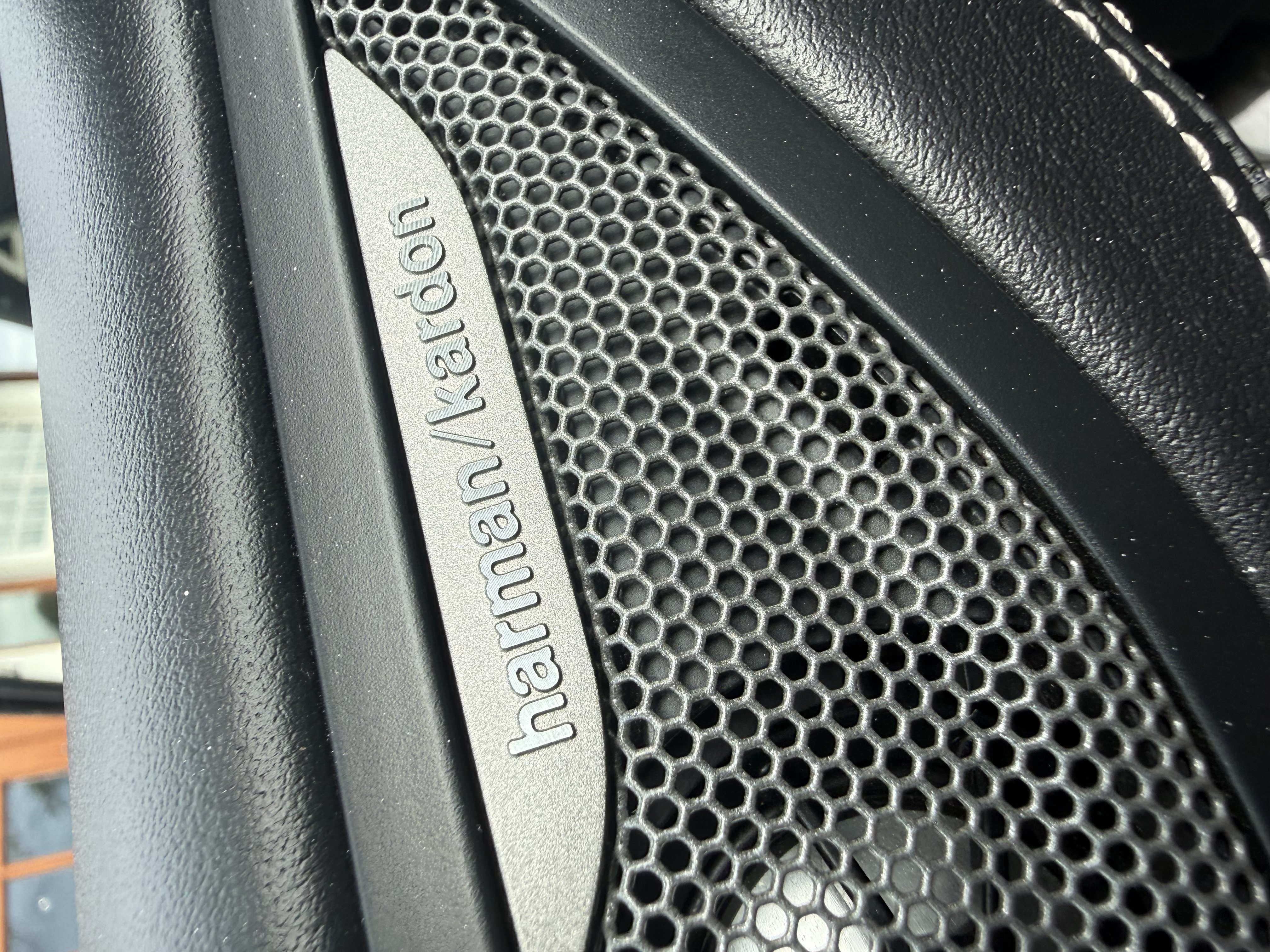 Used 2015 BMW 650i Convertible RWD image 13