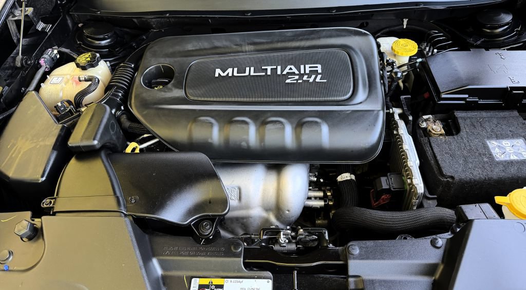Used 2018 Jeep Cherokee Latitude FWD image 21