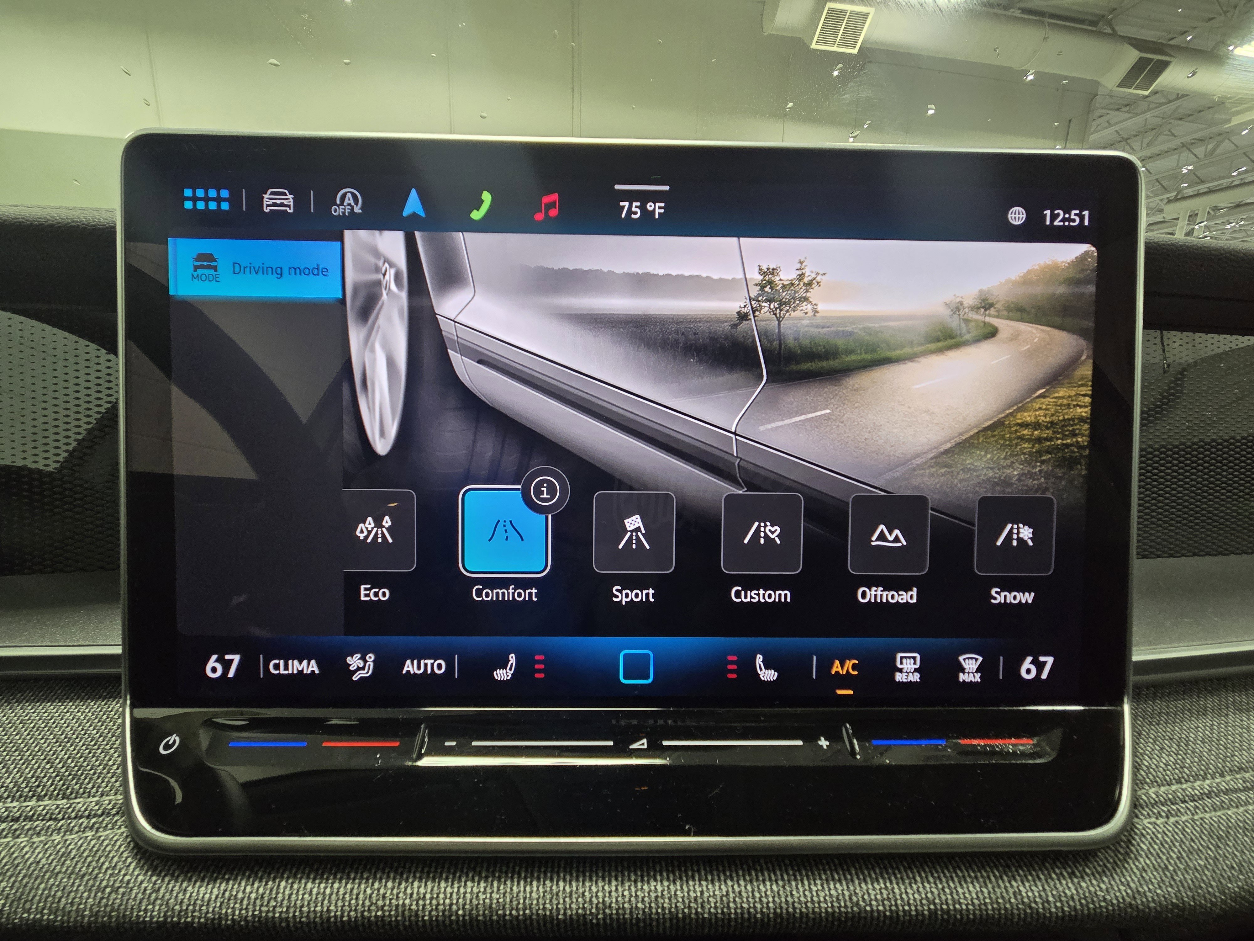 New 2025 Volkswagen Tiguan S image 20