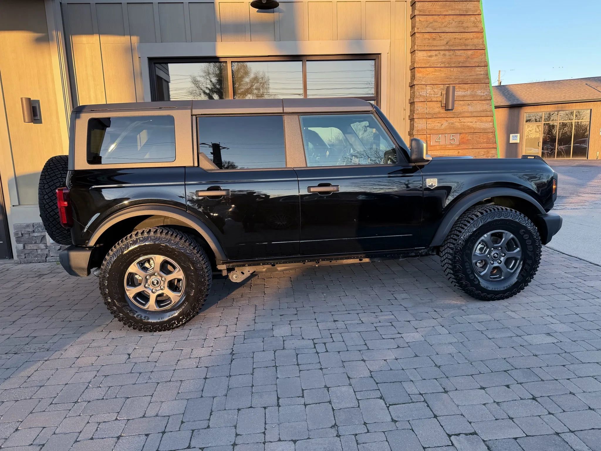 Used 2025 Ford Bronco Big Bend image 94