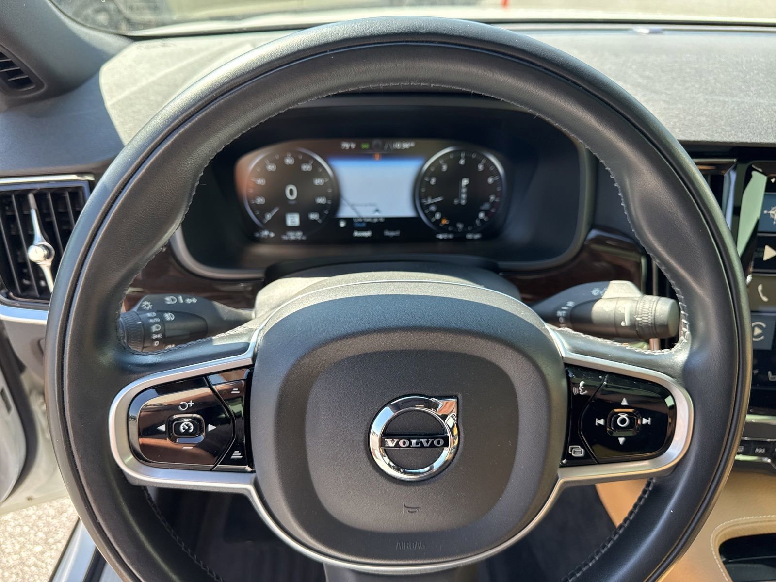 Used 2018 Volvo S90 T6 Momentum w/ Convenience Package AWD/4WD image 33