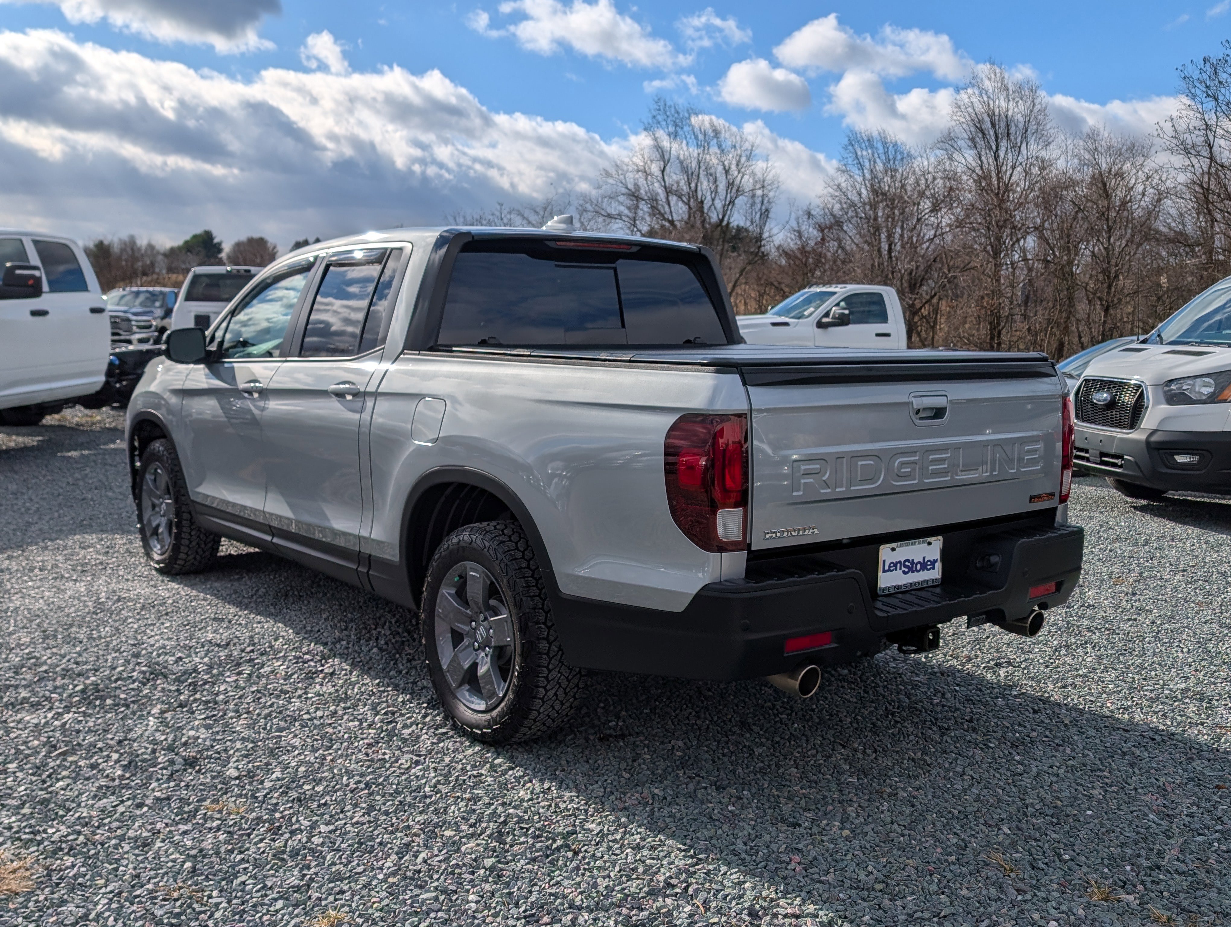 Used 2025 Honda Ridgeline TrailSport image 3