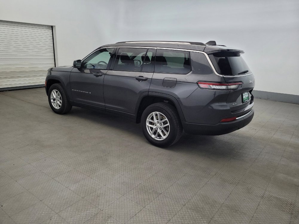 Used 2023 Jeep Grand Cherokee L Laredo AWD/4WD image 3