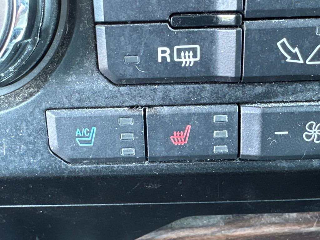 Used 2016 Ford F150 Lariat image 26