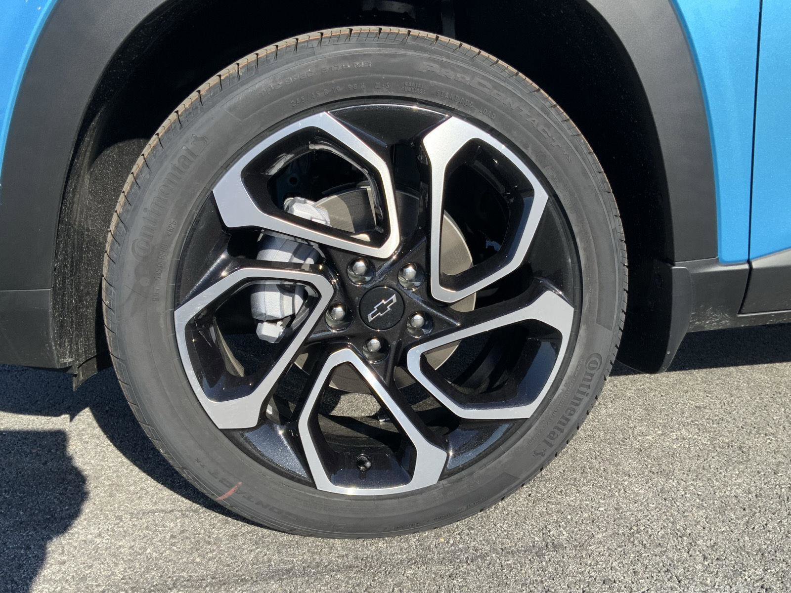 New 2026 Chevrolet Trax RS FWD image 16