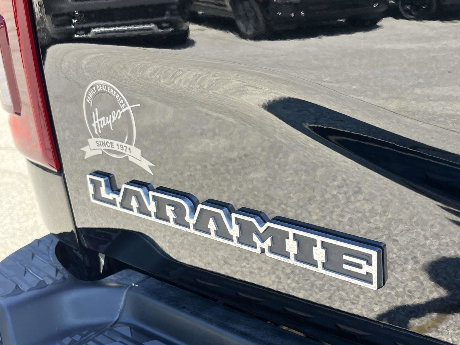 Used 2025 RAM 2500 Laramie image 26