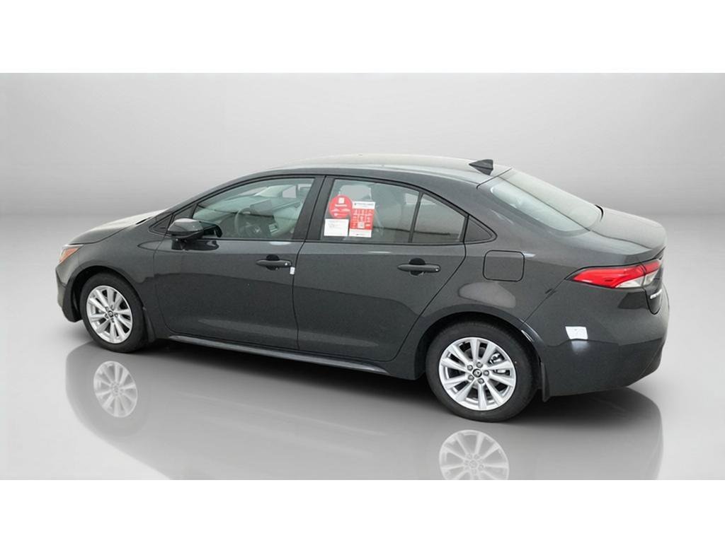 New 2027 Toyota Corolla LE w/ LE Premium Package FWD image 4