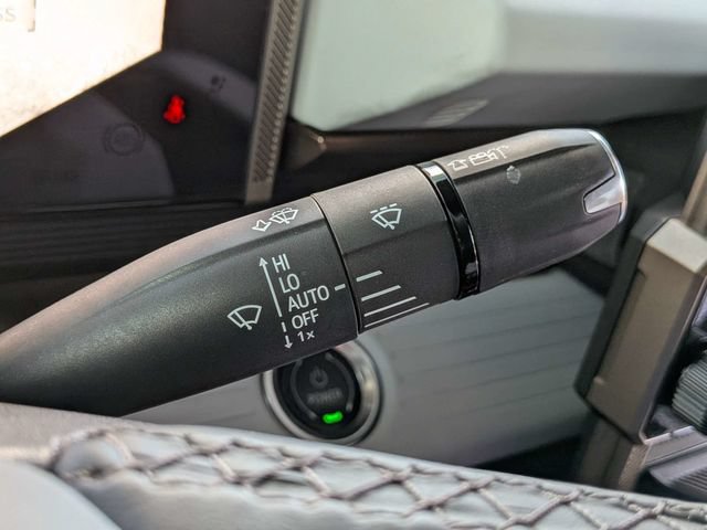 Certified 2025 GMC Hummer EV 2X AWD/4WD image 31