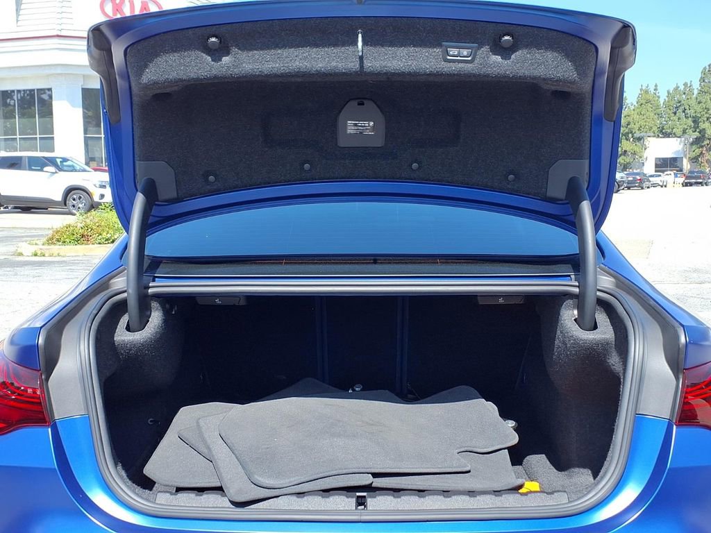 Used 2025 BMW M4 Competition w/ Executive Package image 25