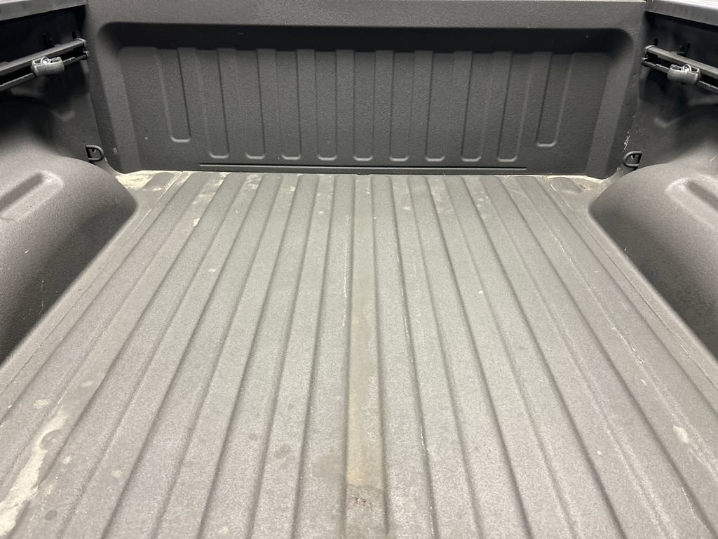 Used 2025 RAM 1500 Tradesman AWD/4WD image 24