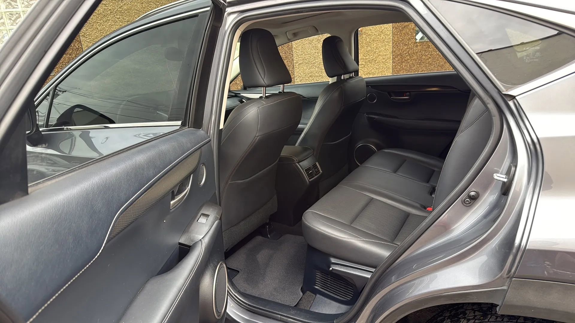 Used 2015 Lexus NX 200t AWD w/ Premium Package image 28