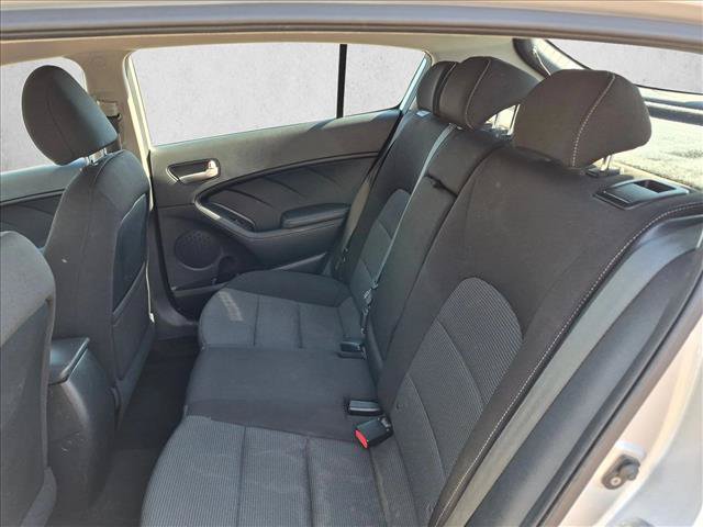 Used 2017 Kia Forte LX FWD image 16