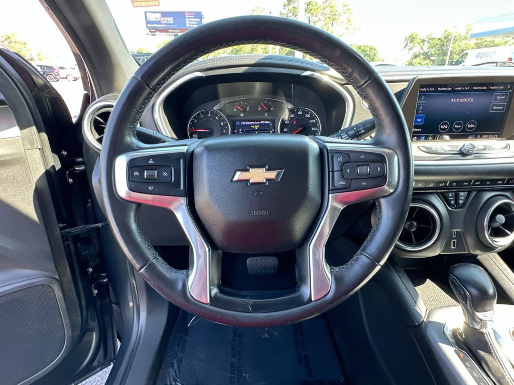 Used 2019 Chevrolet Blazer LT FWD image 11