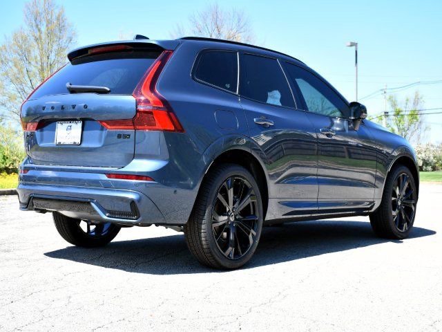 New 2026 Volvo XC60 B5 Ultra w/ Protection Package Premier AWD/4WD image 7