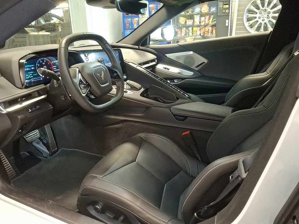 Used 2024 Chevrolet Corvette Stingray Preferred Cpe w/ 2LT image 12