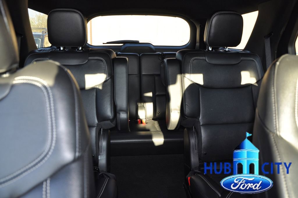 Used 2024 Ford Explorer ST w/ Equipment Group 401A image 22