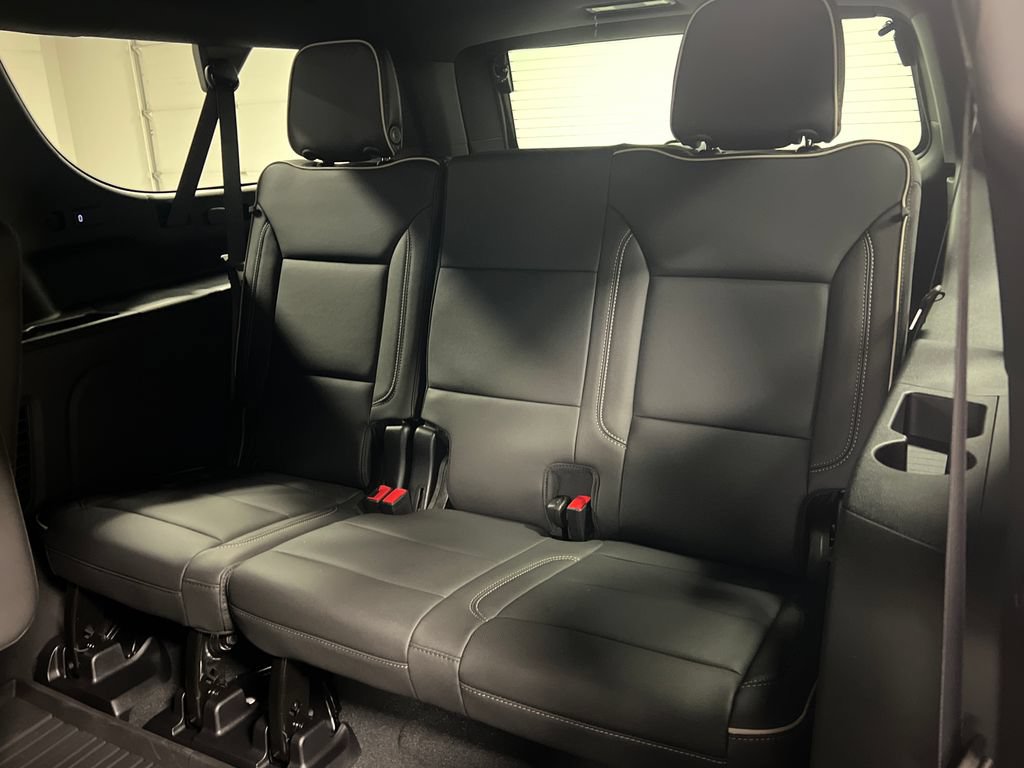 New 2026 GMC Yukon XL Elevation w/ Elevation Premium Package AWD/4WD image 14
