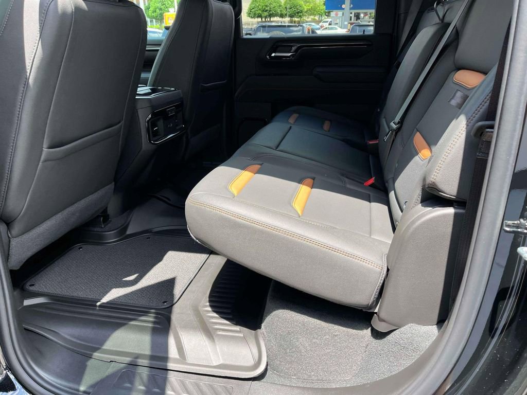 New 2026 GMC Sierra 2500 AT4 w/ AT4 Premium Plus Package AWD/4WD image 17