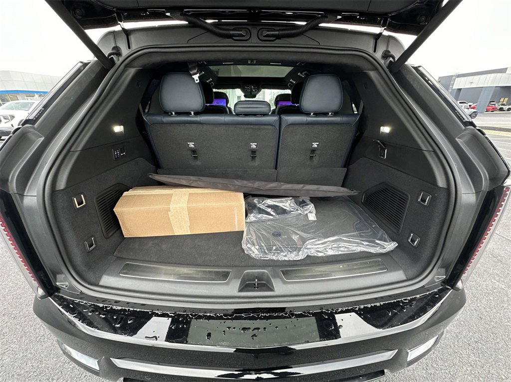 New 2025 Cadillac Escalade IQ Sport 2 image 25