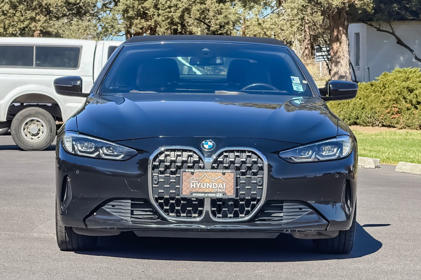 Used 2024 BMW 430i Convertible image 10