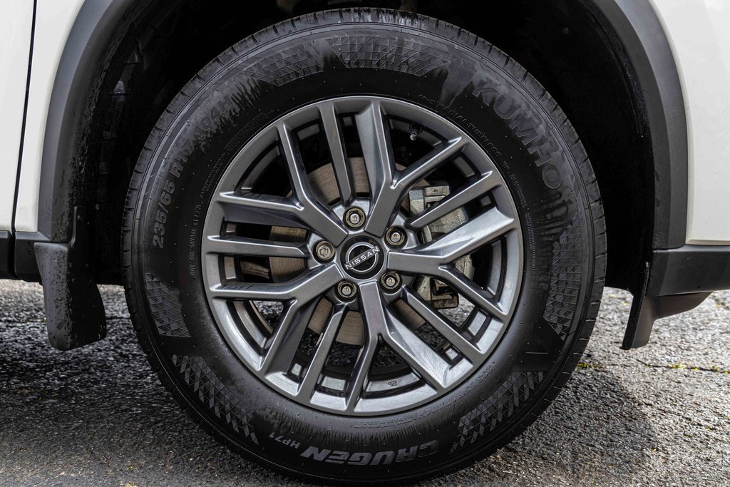 Certified 2024 Nissan Rogue S image 27