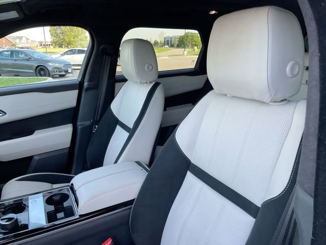 Used 2020 Land Rover Range Rover Velar R-Dynamic S image 11