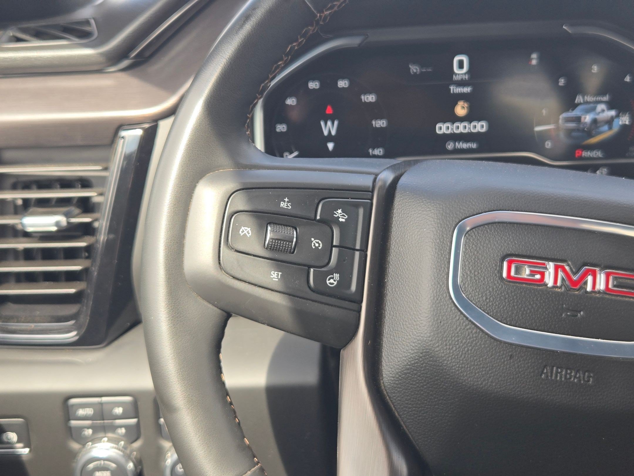 Used 2025 GMC Sierra 2500 AT4 AWD/4WD image 20