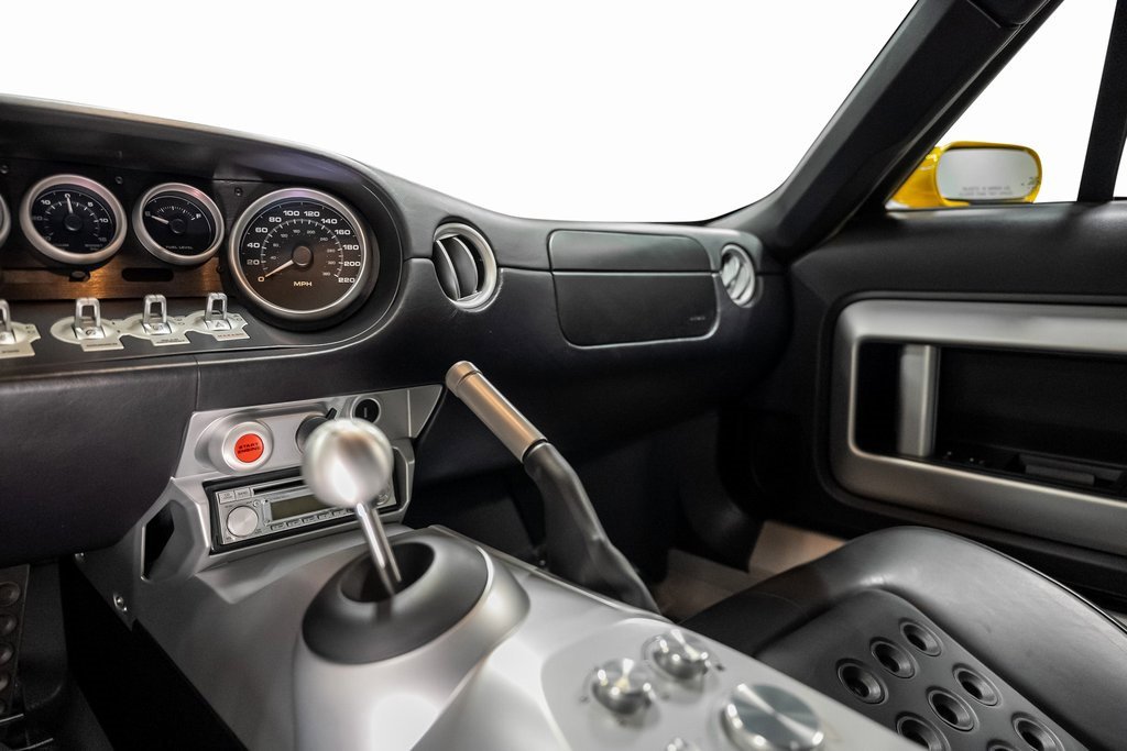 Used 2005 Ford GT image 43