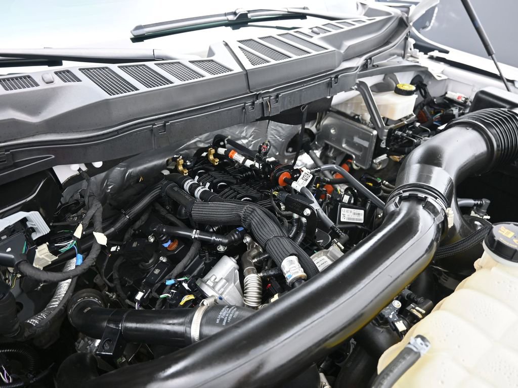 Used 2024 Ford F150 XLT w/ Equipment Group 302A MID image 38