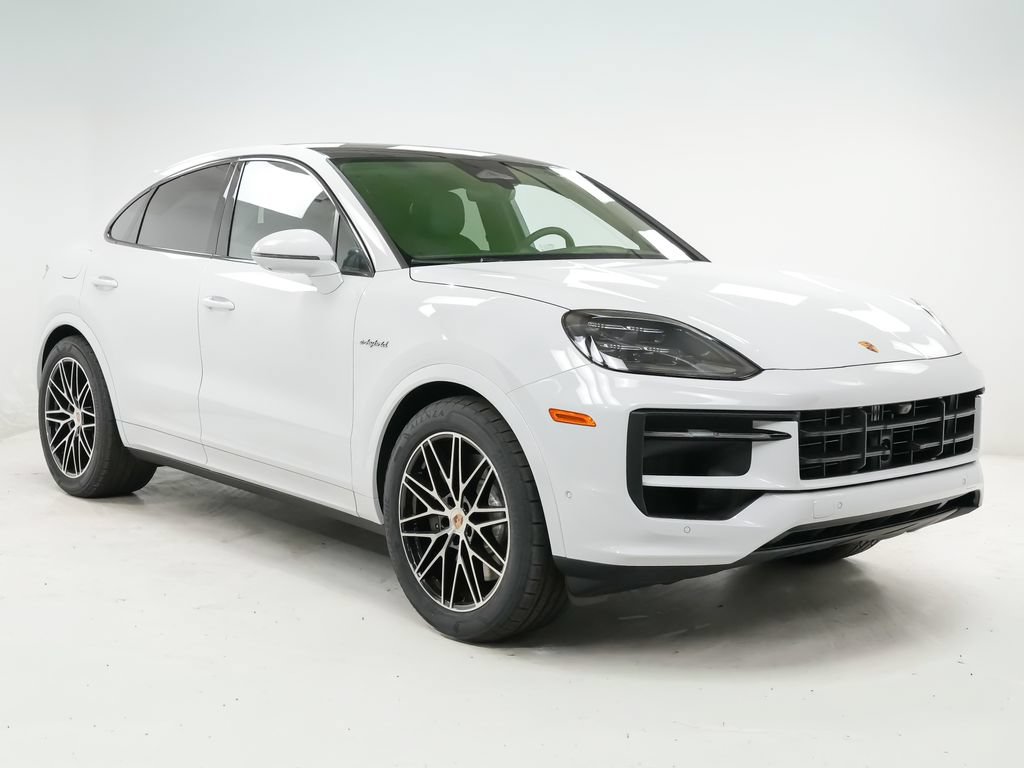 New 2026 Porsche Cayenne E-Hybrid Coupe AWD/4WD image 8