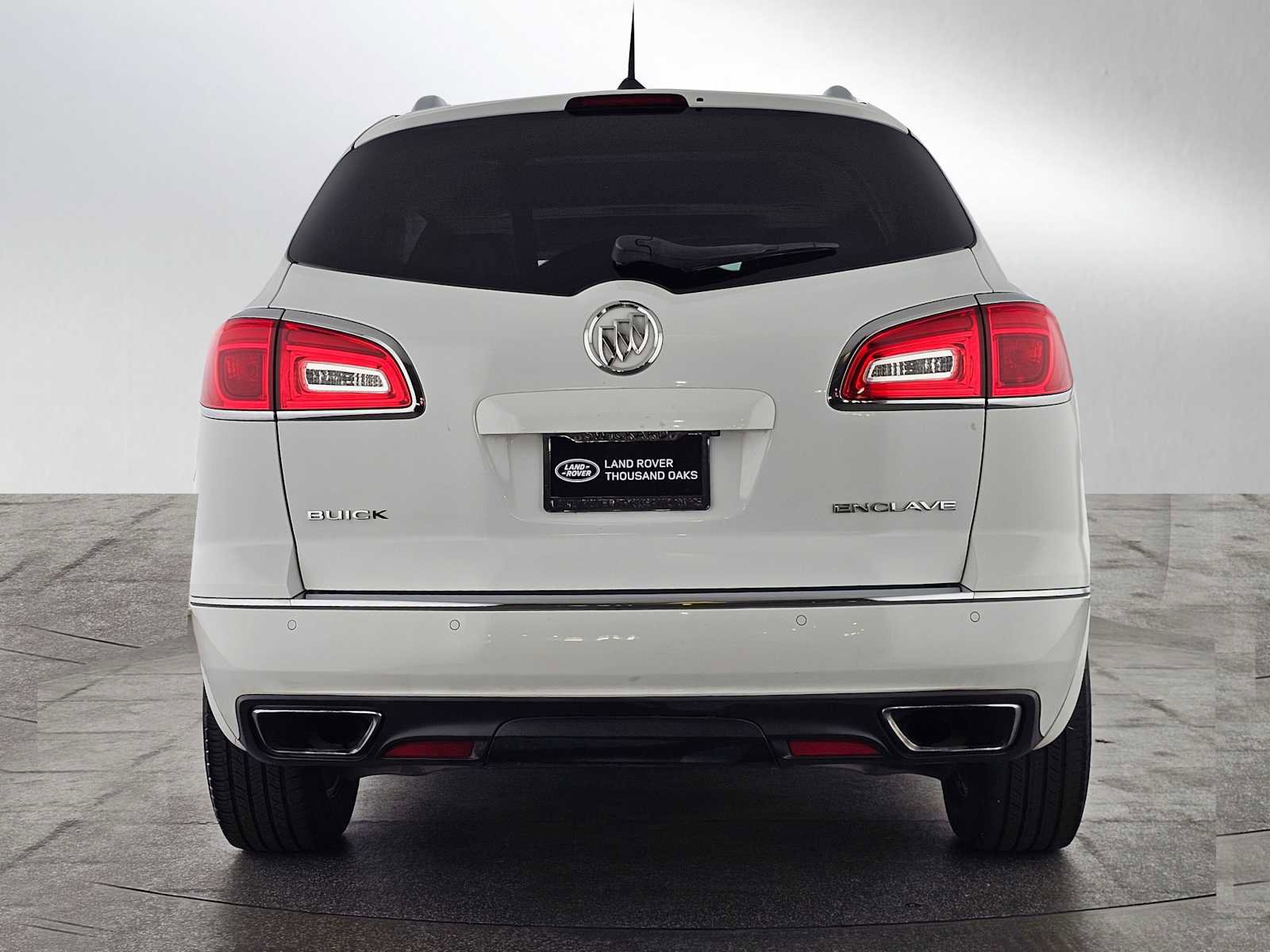 Used 2017 Buick Enclave Premium image 5