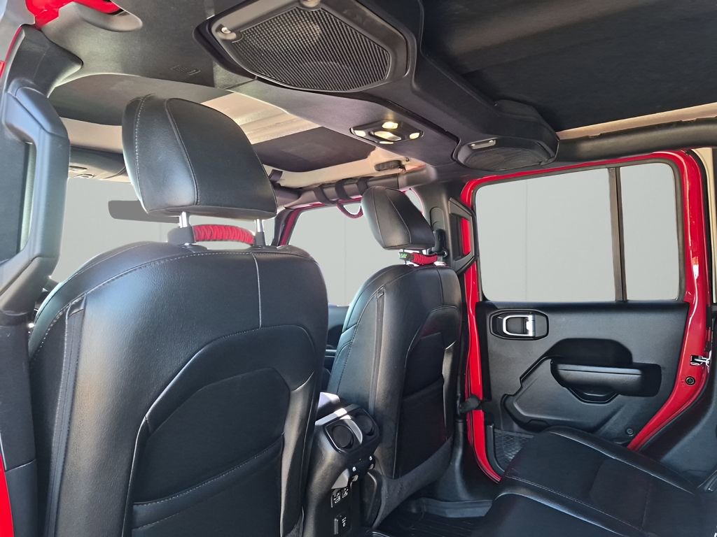Used 2021 Jeep Gladiator Willys image 18