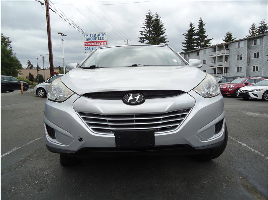 Used 2010 Hyundai Tucson GLS w/ Navigation Pkg 3 image 3