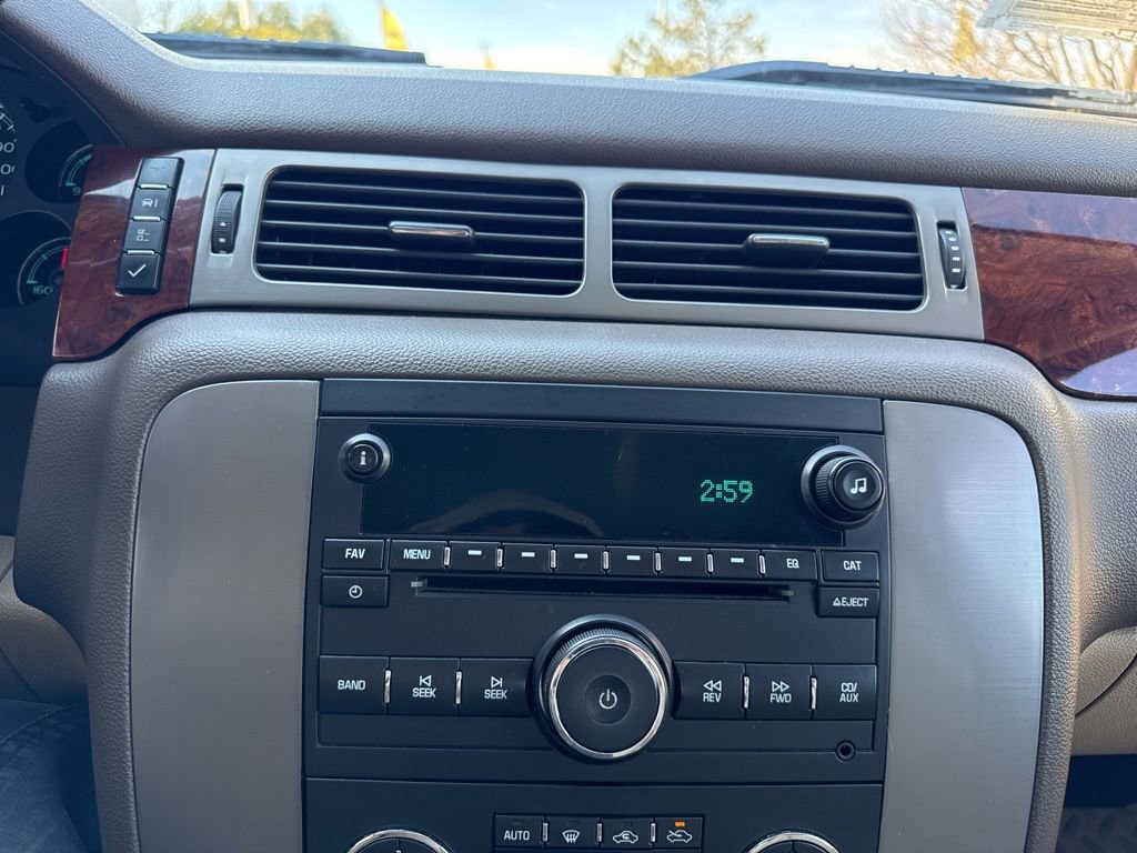 Used 2013 GMC Sierra 1500 SLT w/ SLT Convenience Package AWD/4WD image 19