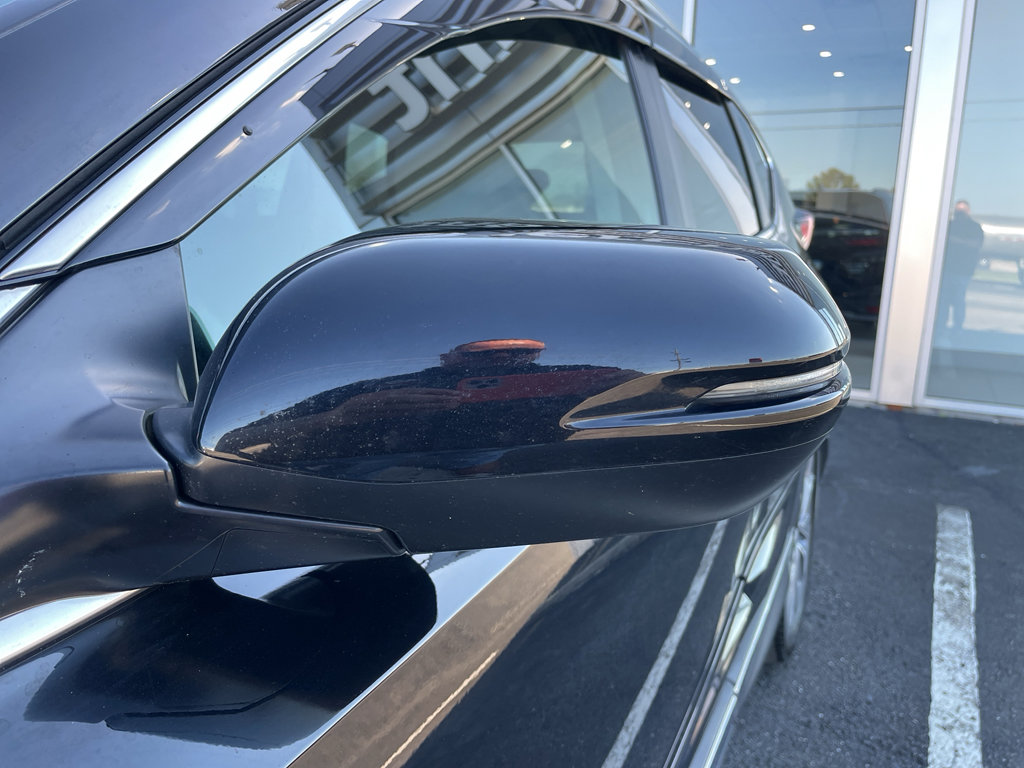 Used 2022 Honda CR-V Touring image 6