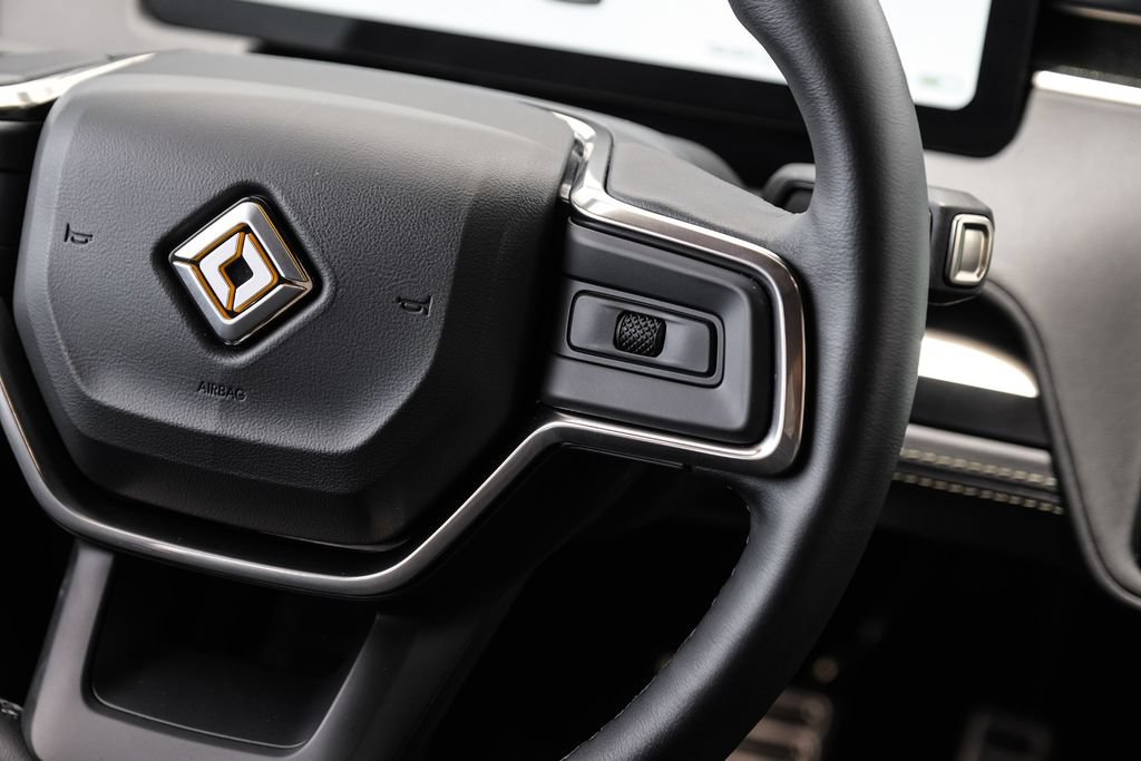 Used 2023 Rivian R1T Adventure AWD/4WD image 15