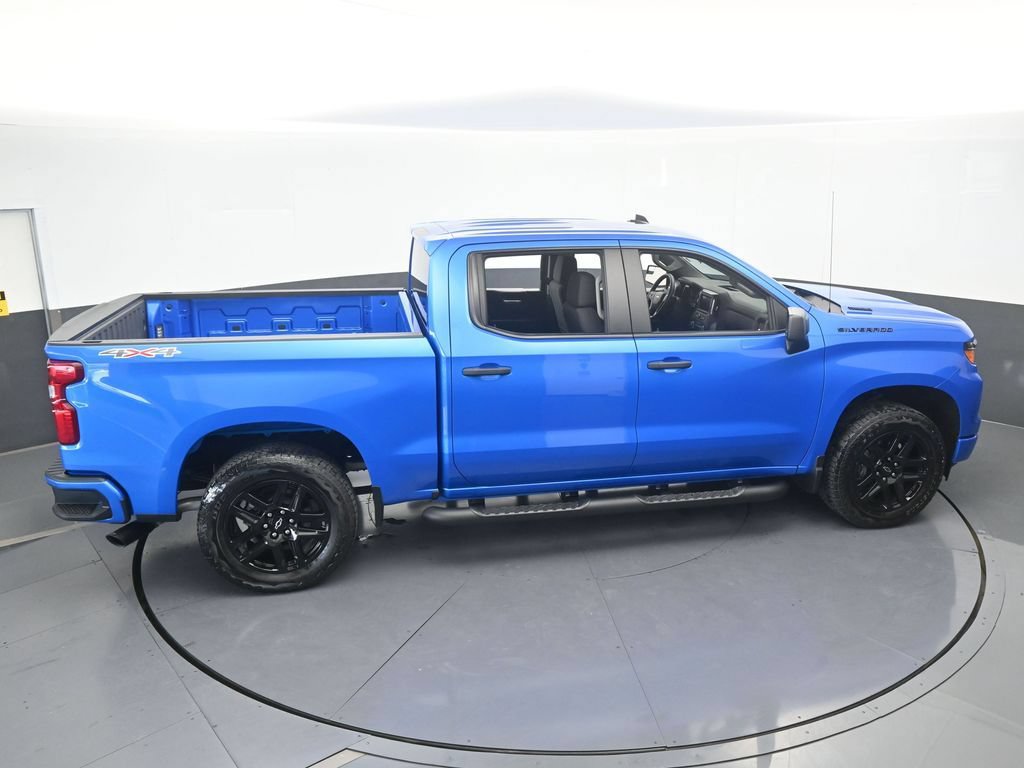Used 2025 Chevrolet Silverado 1500 Custom w/ Turbomax Blackout Package AWD/4WD image 46