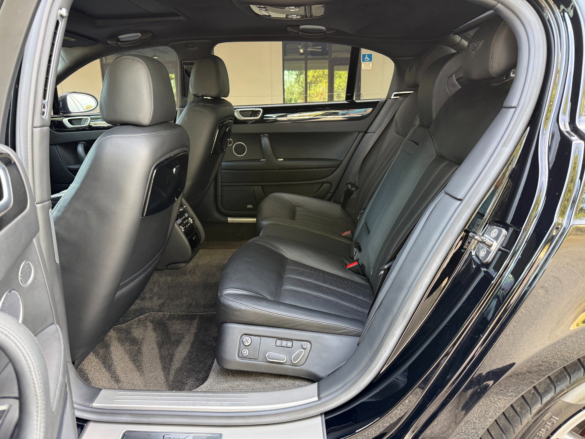 Used 2009 Bentley Flying Spur Flying Spur Speed image 22