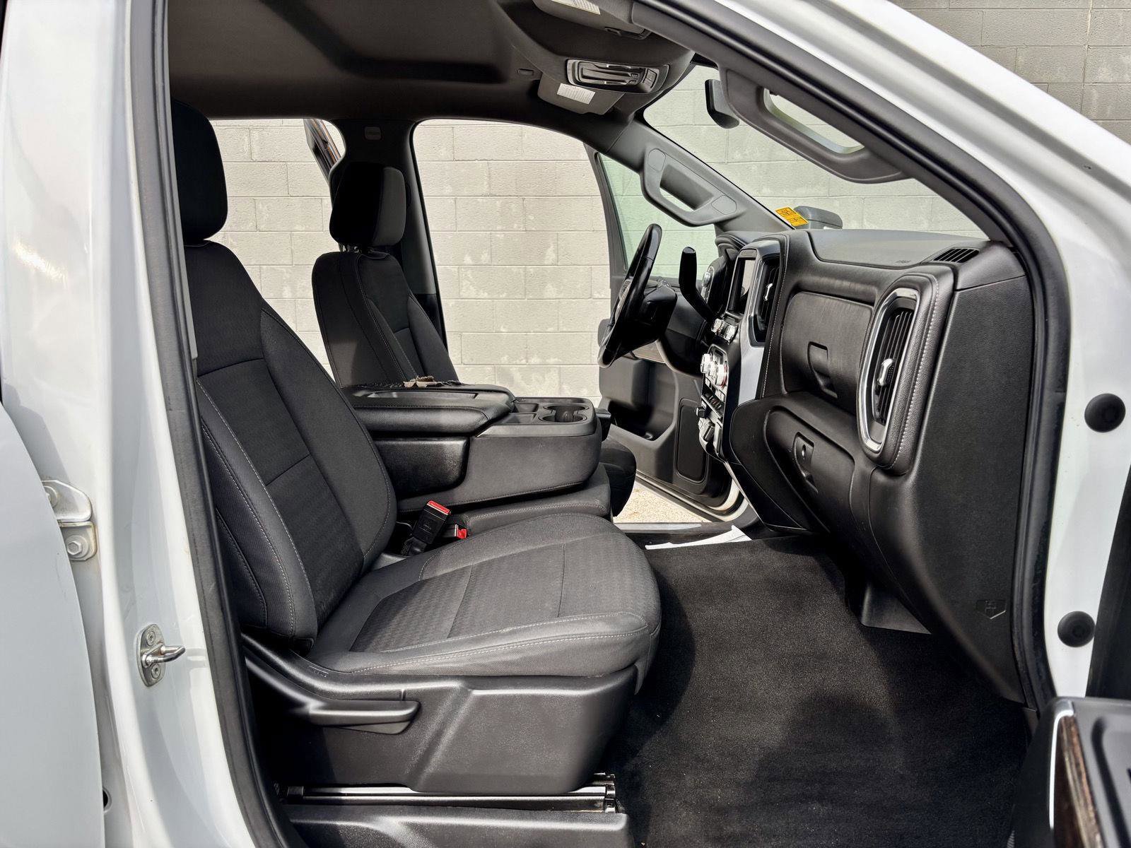 Used 2021 GMC Sierra 2500 SLE w/ SLE Value Package; image 7