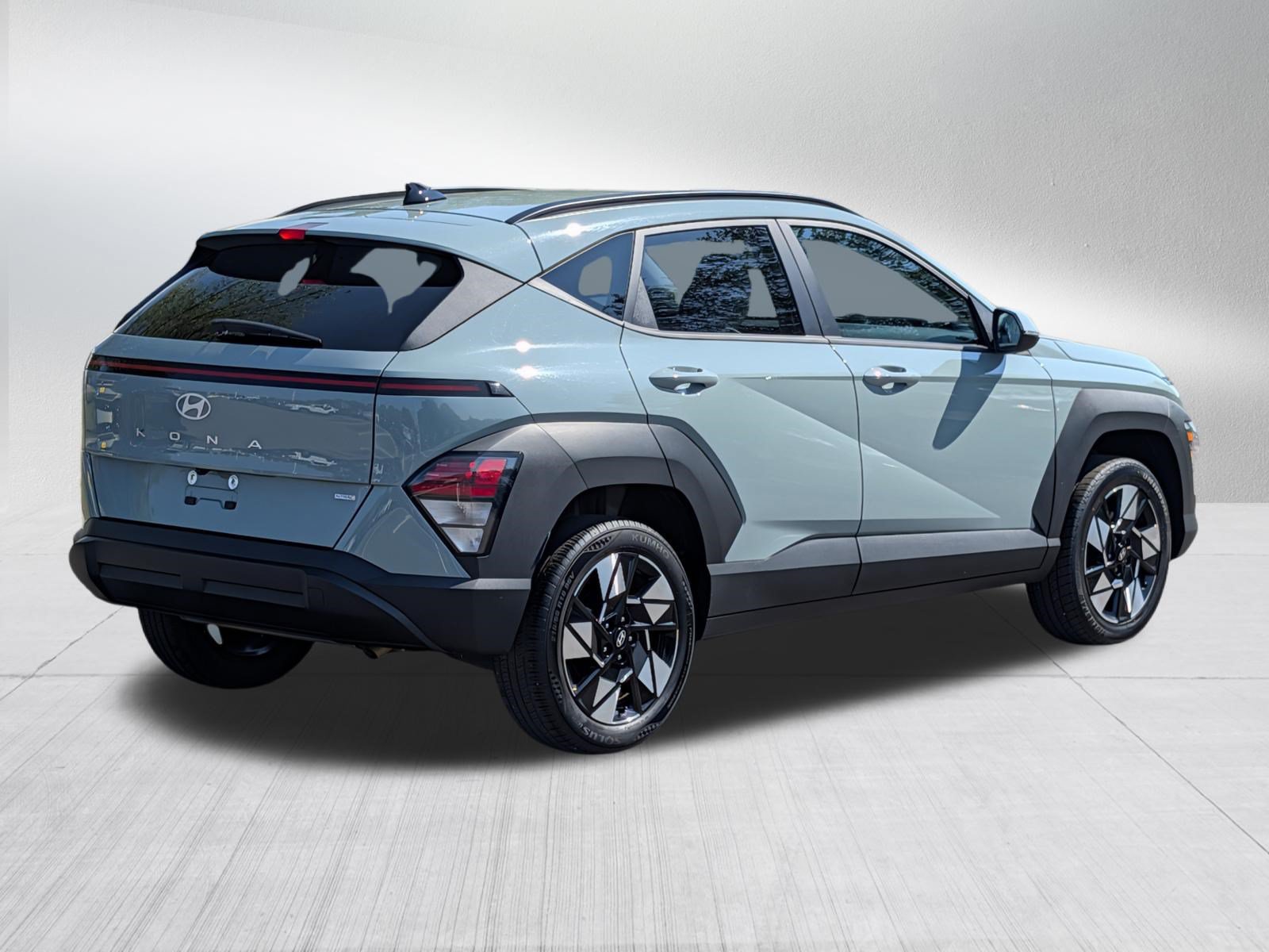 Used 2025 Hyundai Kona SEL AWD/4WD image 7