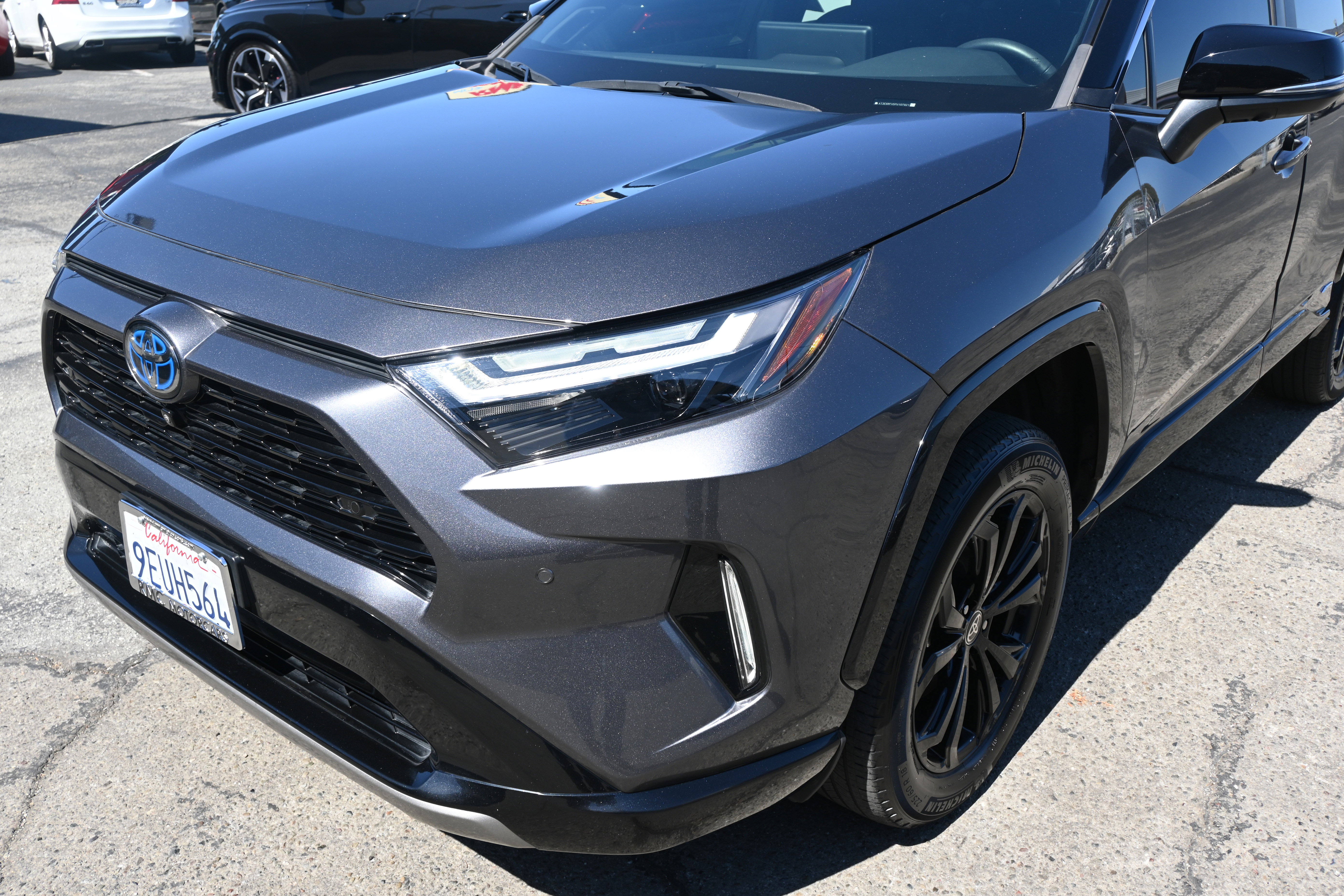 Used 2023 Toyota RAV4 XSE image 4